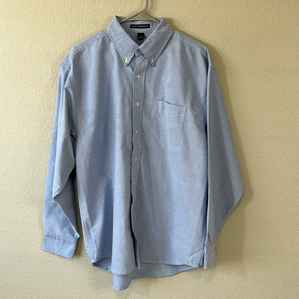 Port Authority Long Sleeve Button Down Size Large